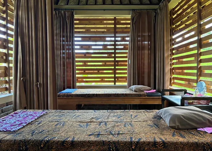 Jepun Sesandan & Retreat By Abm ロッジ *